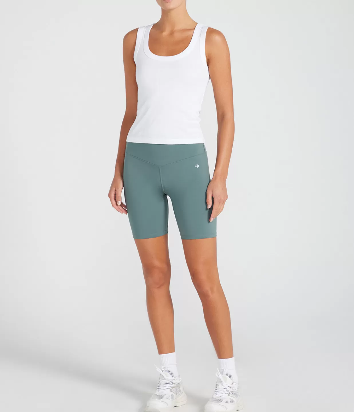 Store Blake Biker Short In Dark Sage Activewear