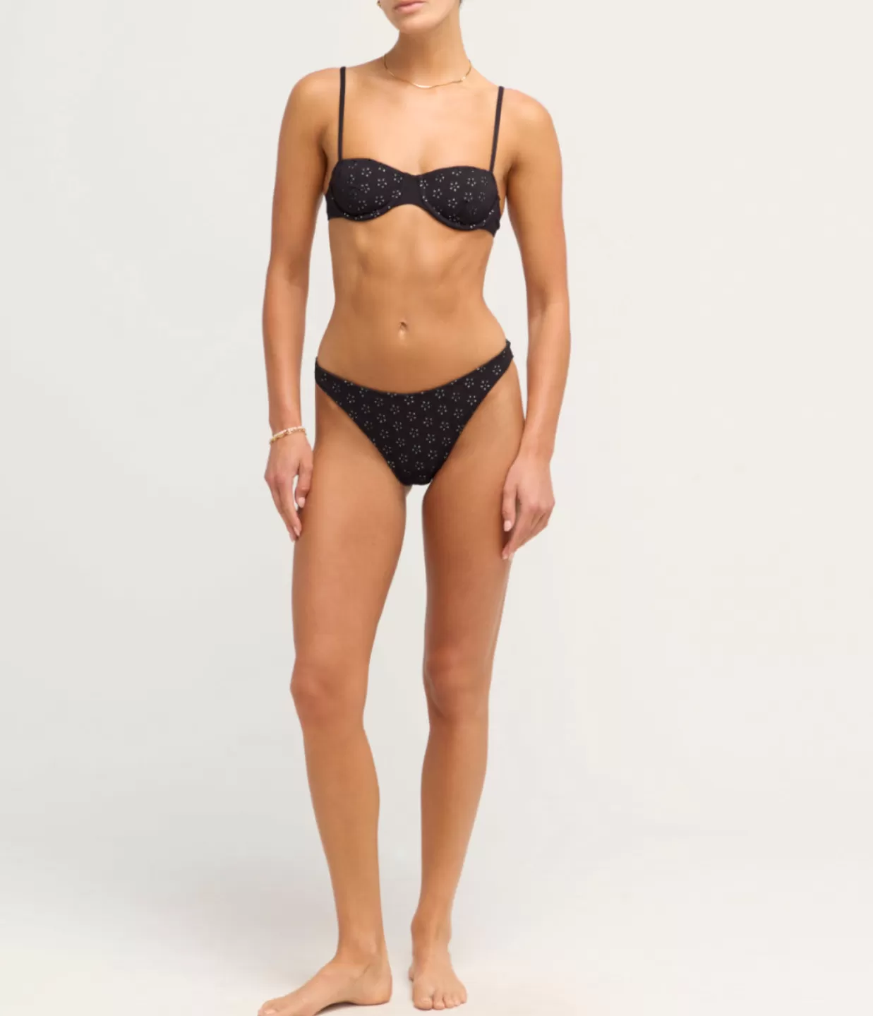 Discount Broderie Balconette In Noir Swim & Resortwear