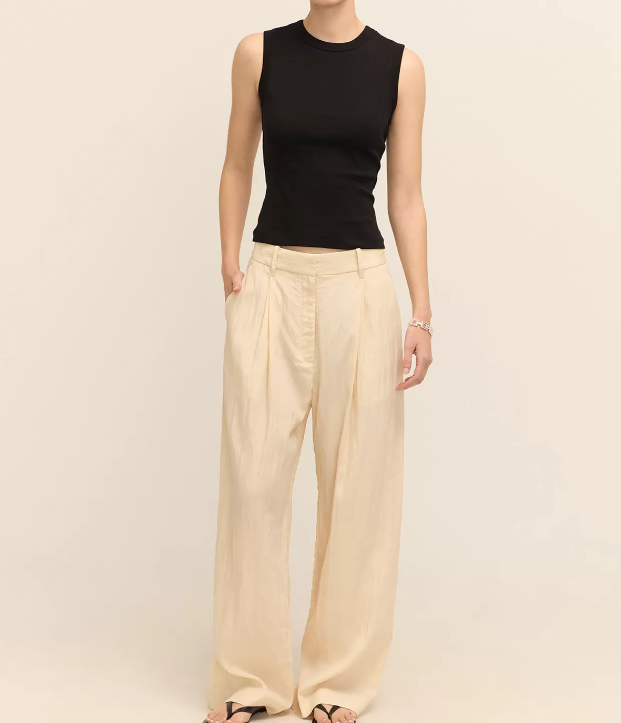 Discount Goddard Parachute Pant In Bisque Pants