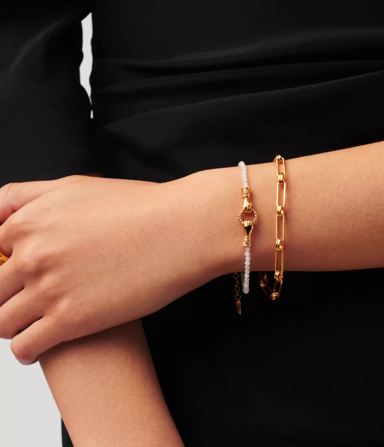 Best Harris Reed In Good Hands Mini Beaded Gemstone Bracelet In Pearl And Gold Jewellery | Bracelets