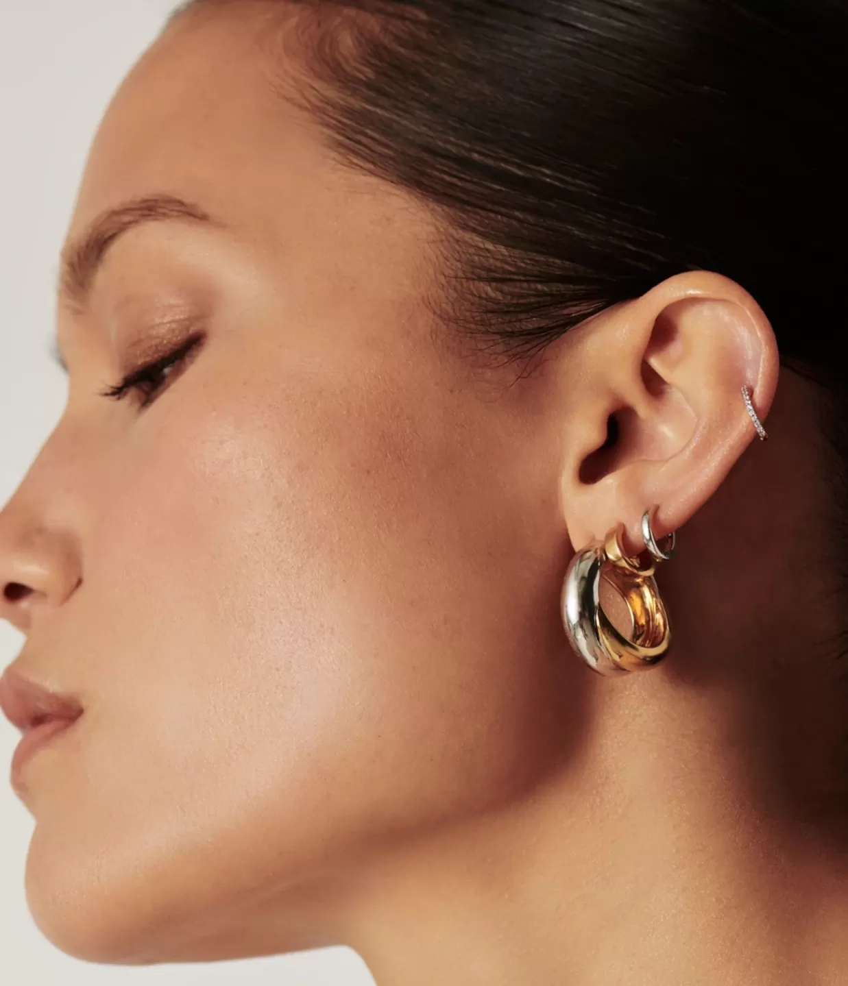 Cheap Lucy Williams X Chunky Entwine Hoop In Two Tone Gold And Silver Jewellery | Earrings