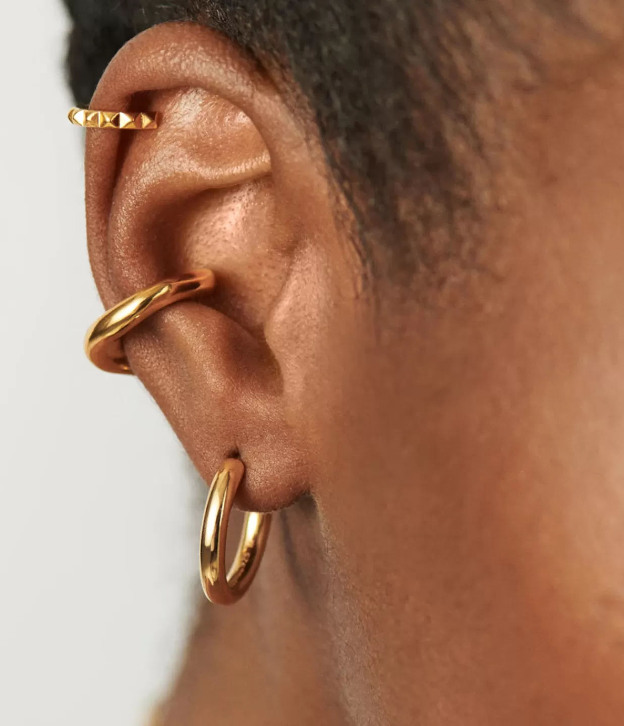 Store Medium Tunnel Hoop In Gold Jewellery | Earrings