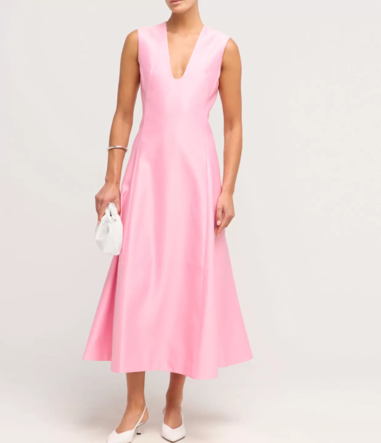 Store Nicola Midi Dress In Bubblegum Dresses