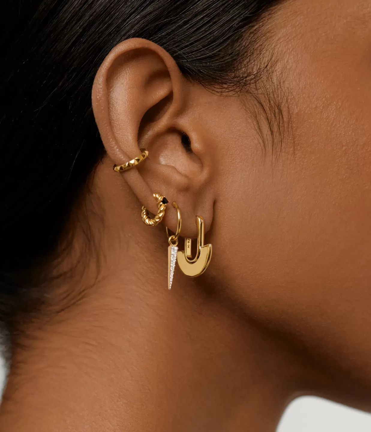 Hot Zenyu Mini Fan Hoop In Gold Jewellery | Earrings